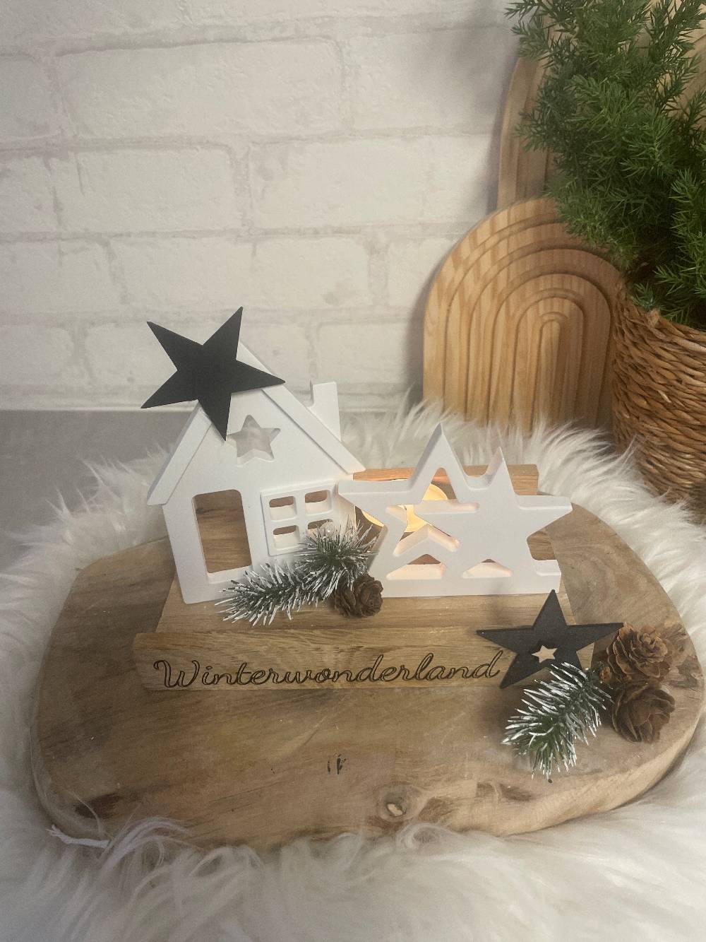 KB Socken Lichthaus, Weihnachtsdeko, Advent, Teelichthalter, Windlicht, Stern, Haus, Skandi, Weihnachten, Wohnzimmer Deko, Holzdeko Wohnzimmer Flash Sale