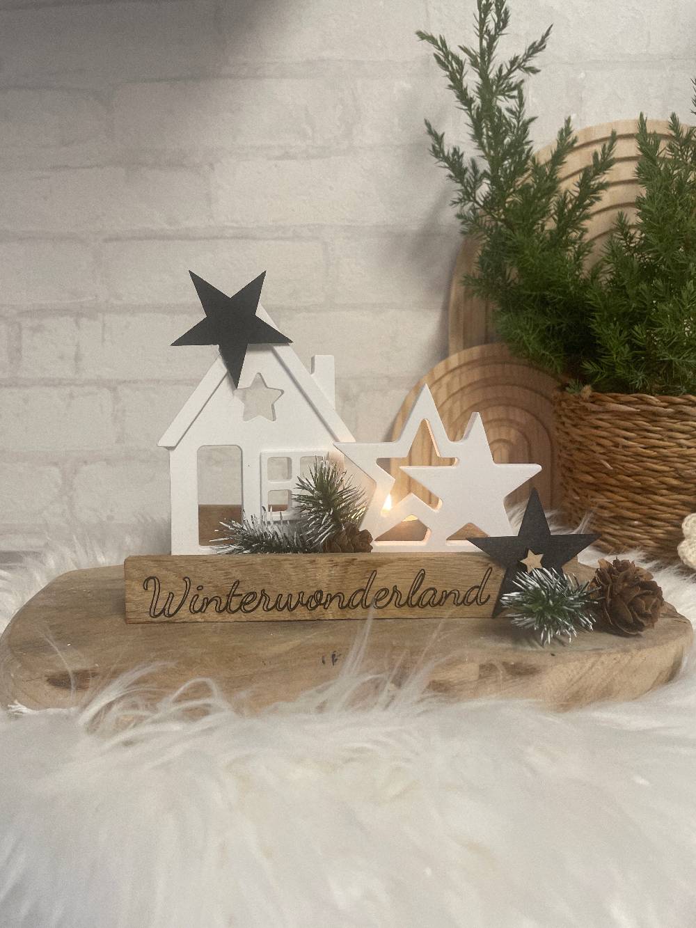 KB Socken Lichthaus, Weihnachtsdeko, Advent, Teelichthalter, Windlicht, Stern, Haus, Skandi, Weihnachten, Wohnzimmer Deko, Holzdeko Wohnzimmer Flash Sale