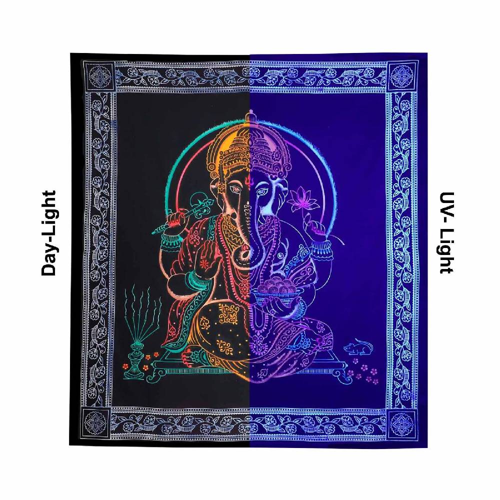 Kunst Und Magie UV Tuch Ganesha Tagesdecke Wandbehang Deko Meditation UV Schwarzlicht ca. 200 x 135 cm im Angebot