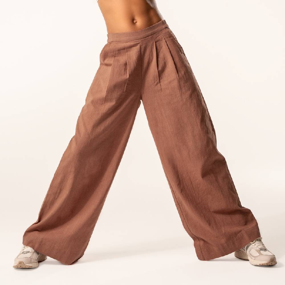 LIVING CRAFTS DUYEN - Weite Bundfaltenhose - Brown Tägliche Deals