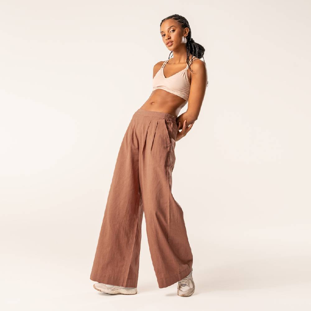 LIVING CRAFTS DUYEN - Weite Bundfaltenhose - Brown Tägliche Deals