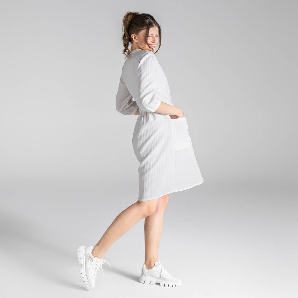 LIVING CRAFTS BLOSWEN - Seersucker Kleid - White Nur noch ein Tag übrig