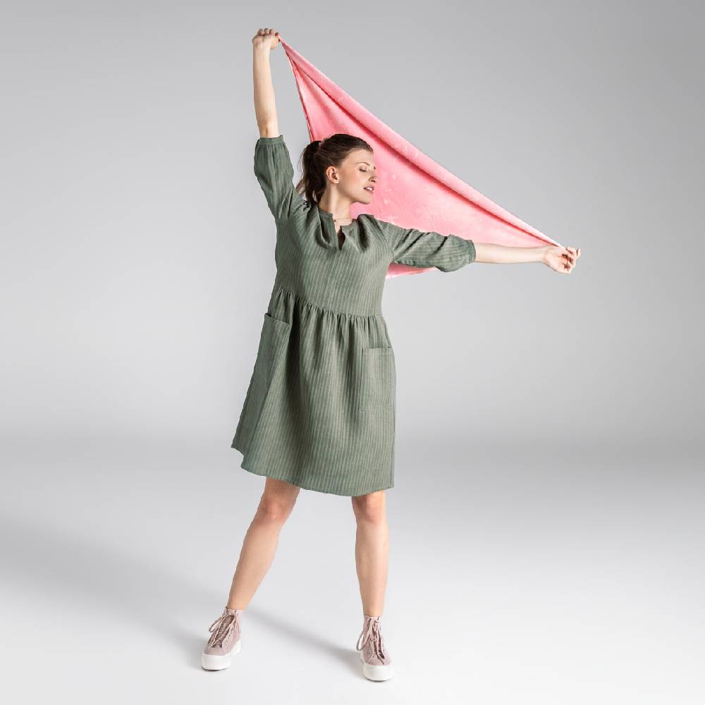 LIVING CRAFTS BLOSWEN - Seersucker Kleid - Khaki Super Rabatt