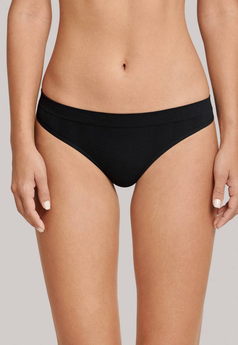 Schiesser Thong seamless Bambus schwarz - Active Mesh Bamboo 50% Rabatt mit kostenlosem Versand