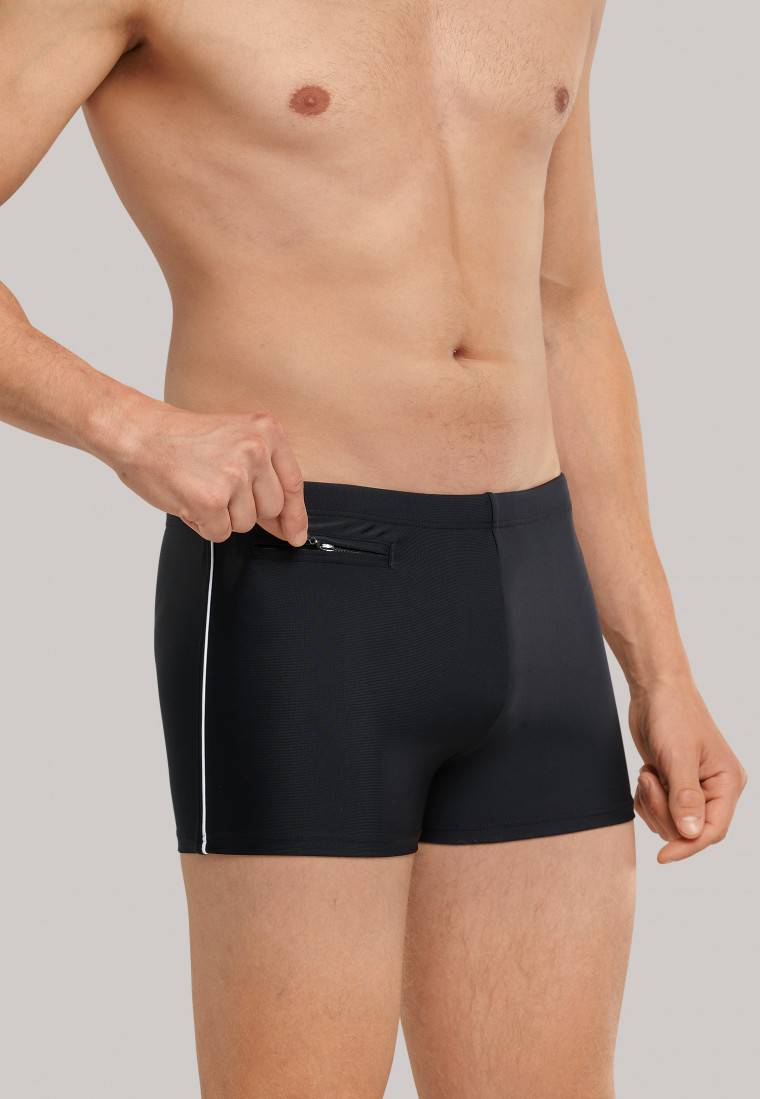Schiesser Badehose mit Reißverschluss-Tasche Wirkware recycelt feiner Streifen schwarz - Nautical Casual Großer Ausverkauf