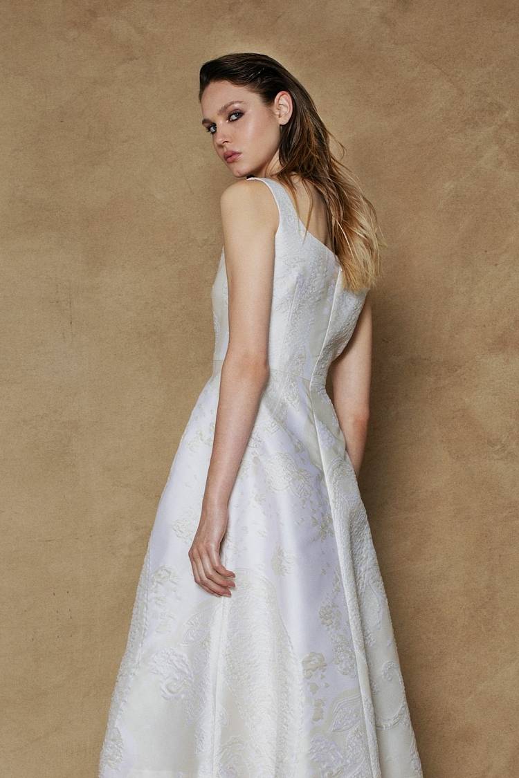 Sly 010 Ärmelloses Kleid aus Seidengemisch Zeitlich begrenztes Angebot