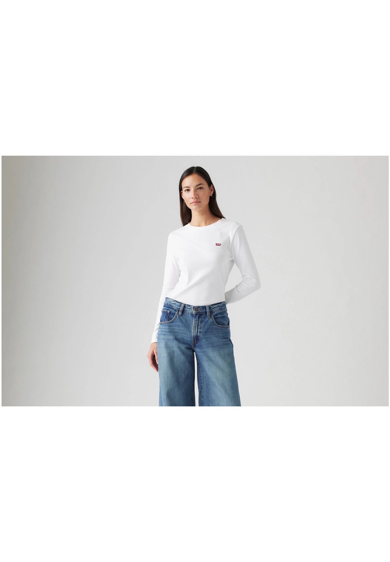 Levi's® Langarmshirt "Essential Housemark Long-Sleeve Tee" Baumwolle für Damen Bestseller