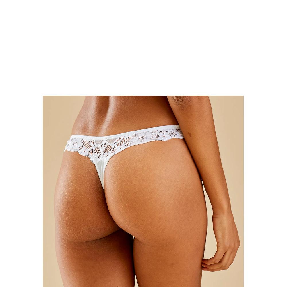 petite fleur String (3 St.) hinten komplett aus zarter Jacquardspitze online bestellen Bestseller