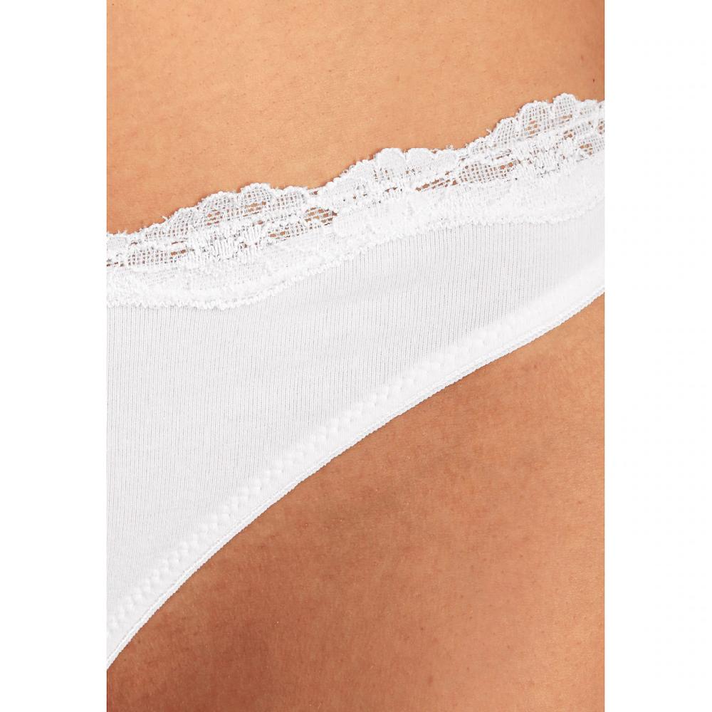 LASCANA String (3er-Pack) aus elastischer Baumwolle mit zarter Spitze kaufen Schlussverkauf