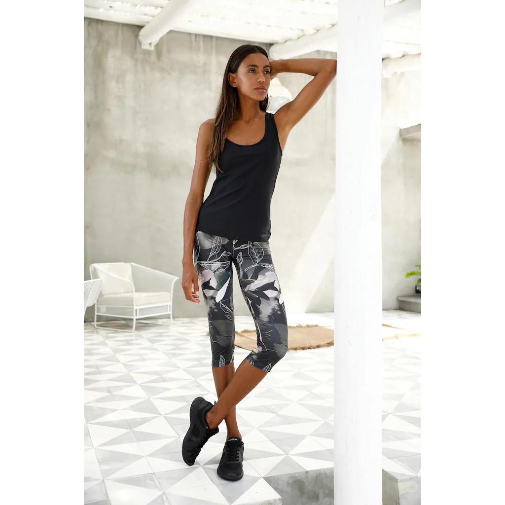 LASCANA ACTIVE Caprileggings »Tropical« mit abstraktem Blumenprint Loungewear Neueste Stile