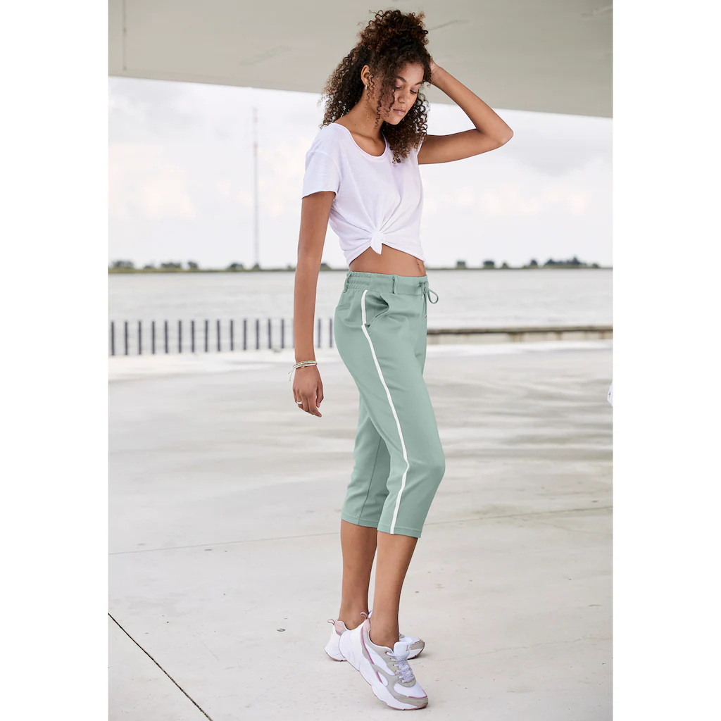 LASCANA Caprihose mit seitlichen Streifen Loungewear Letzte 3 Tage